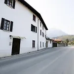 Casa Marisa Sul Garda Daire *