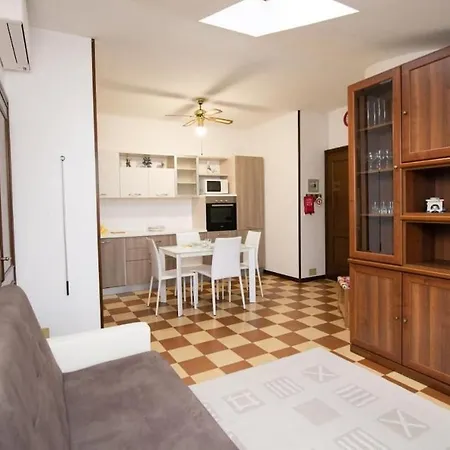 Casa Marisa Sul Garda توسكولانو ماديرنو