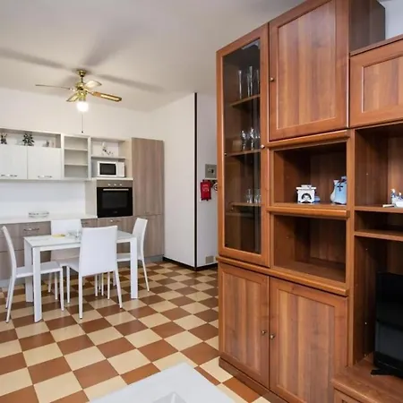 Casa Marisa Sul Garda شقة توسكولانو ماديرنو
